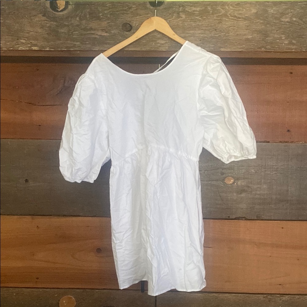 White cotton Puff Sleeve babydoll Dress with pockets